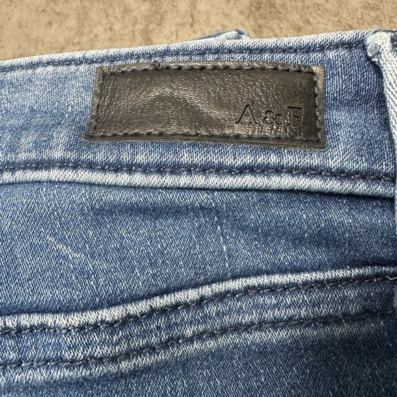 Abercrombie & Fitch Harper Low Rise jeans Leggings | Size 32/14 - Picture 2 of 7